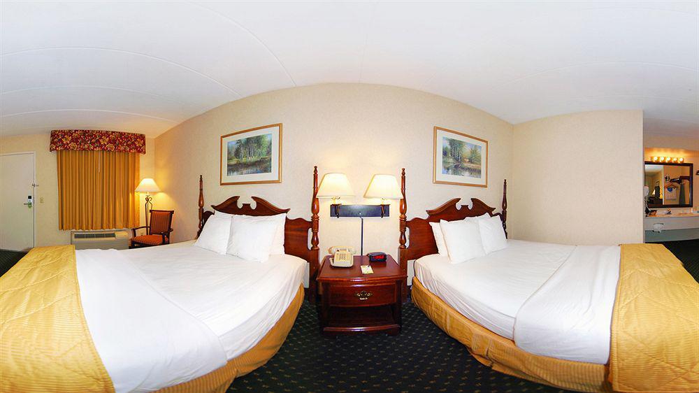Quality Inn Easton Exterior photo